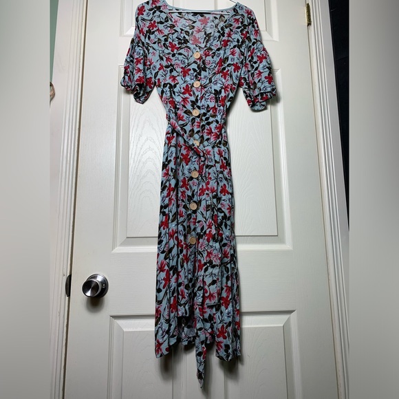 Zara | Floral Button Front Half Bell Sleeve Midi Dress - Large - Picture 3 of 11